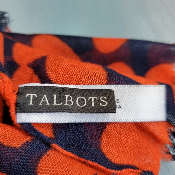Talbots Heart Rectangular Scarf - Picture 4 of 12